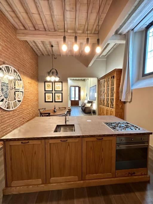 Lambe Next To Ponte Vecchio And Uffizi - Lovetheapartments Appartement